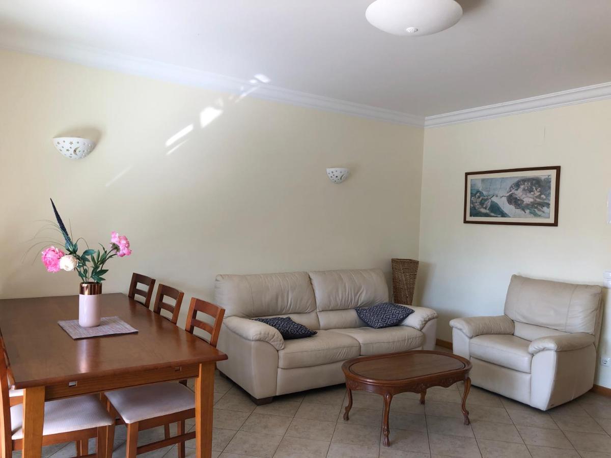 אולוס די אגווה Apartamentos Pomba Branca מראה חיצוני תמונה
