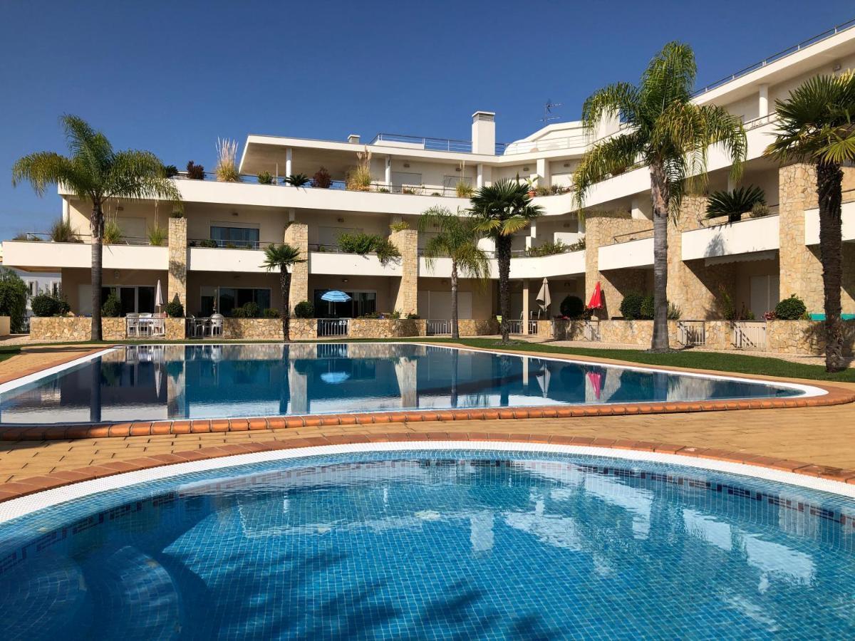 אולוס די אגווה Apartamentos Pomba Branca מראה חיצוני תמונה
