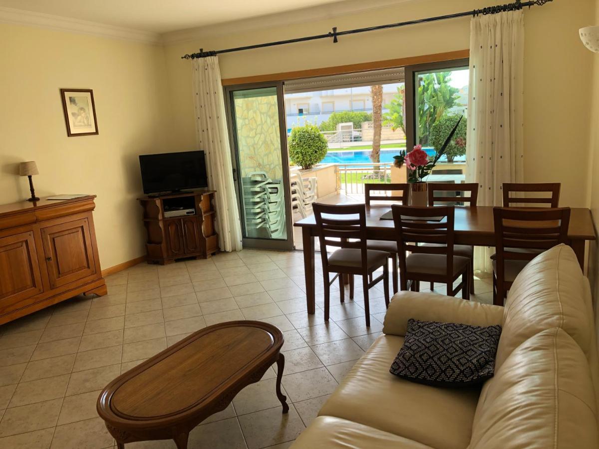 אולוס די אגווה Apartamentos Pomba Branca מראה חיצוני תמונה
